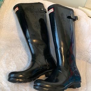 Hunter Black Adjustable Back Buckle Rain Boots Size 8